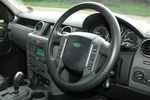 land_rover_discovery_3_interior.jpg